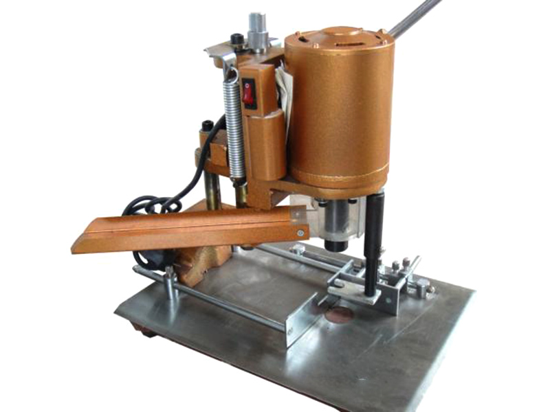 無塵鉆孔機怎么制作？流程特點介紹